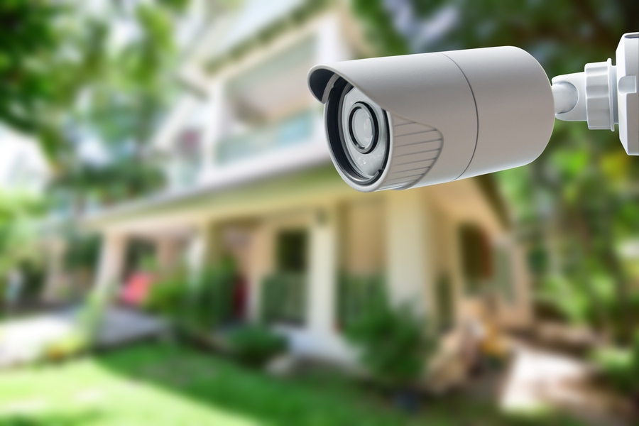 Outdoor Cameras Guide: Why 2026 Smart Models Redefine Home Security