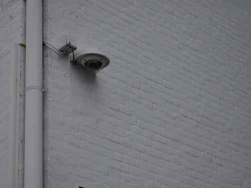 wall mounted camera