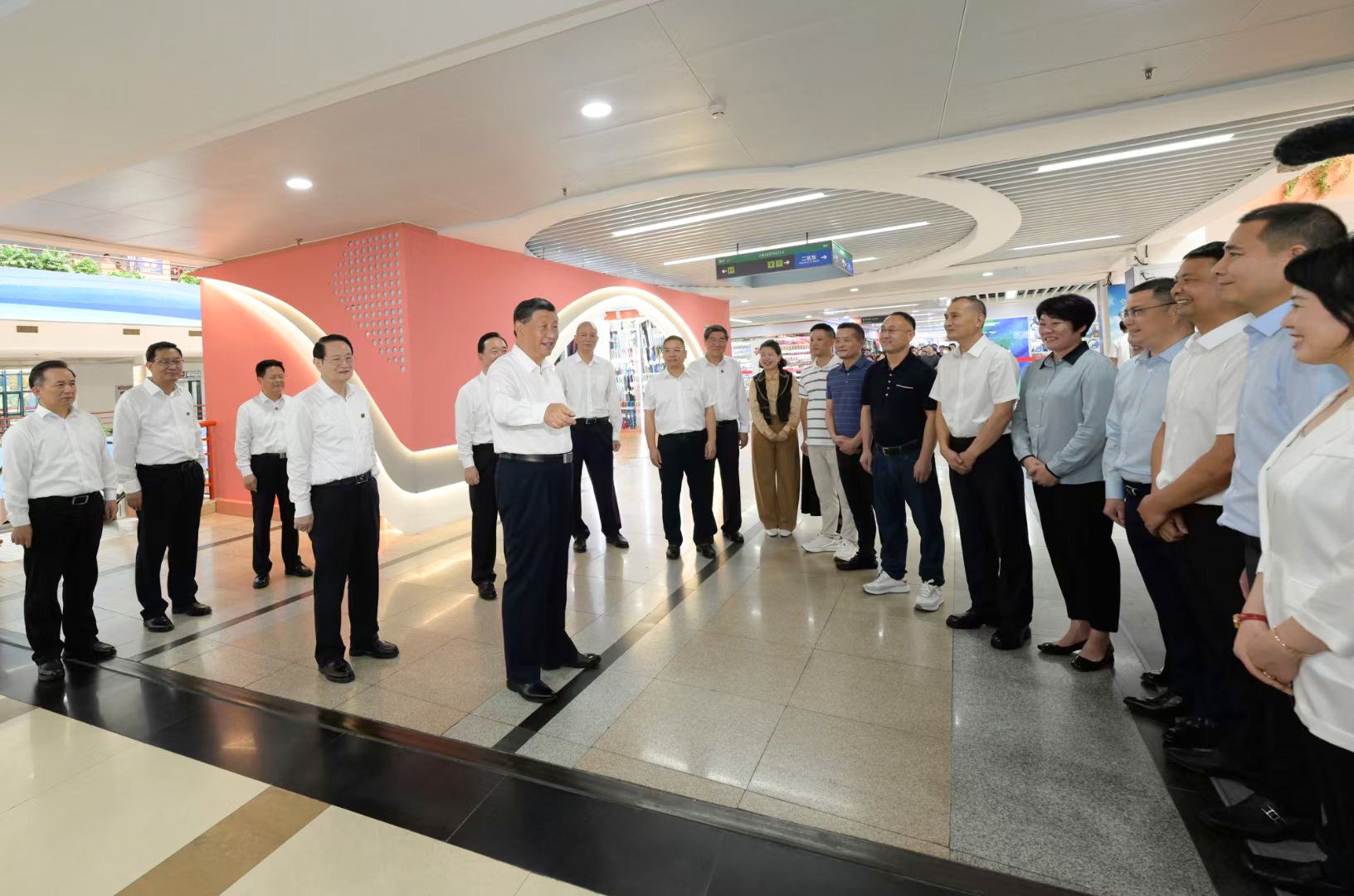 come to Yiwu Market for an inspection