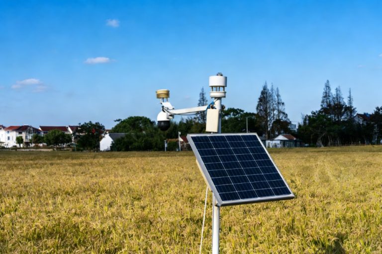 How Solar Security Cameras Reduce Your Carbon Footprint