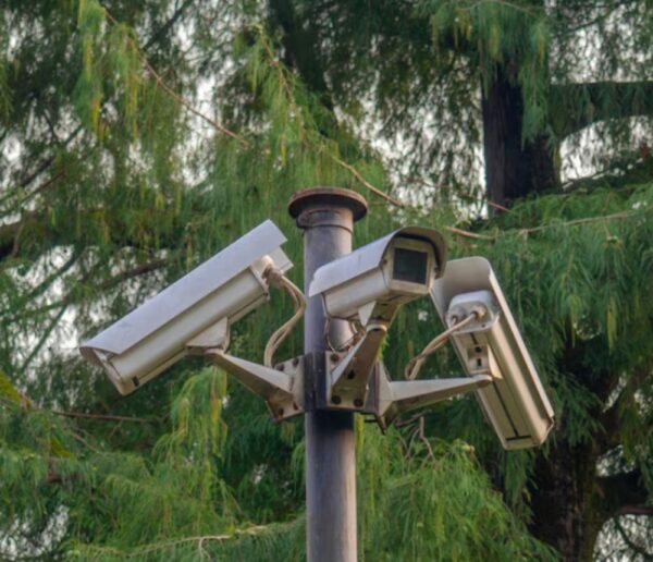 How to Choose the Best Outdoor Security Cameras for Your Property and ...