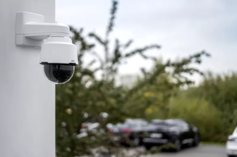 Maximize ROI PTZ Security Cameras for Business Intelligence