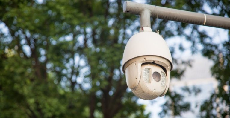 What Features Should the Best PTZ Camera Have for Maximum Outdoor Security